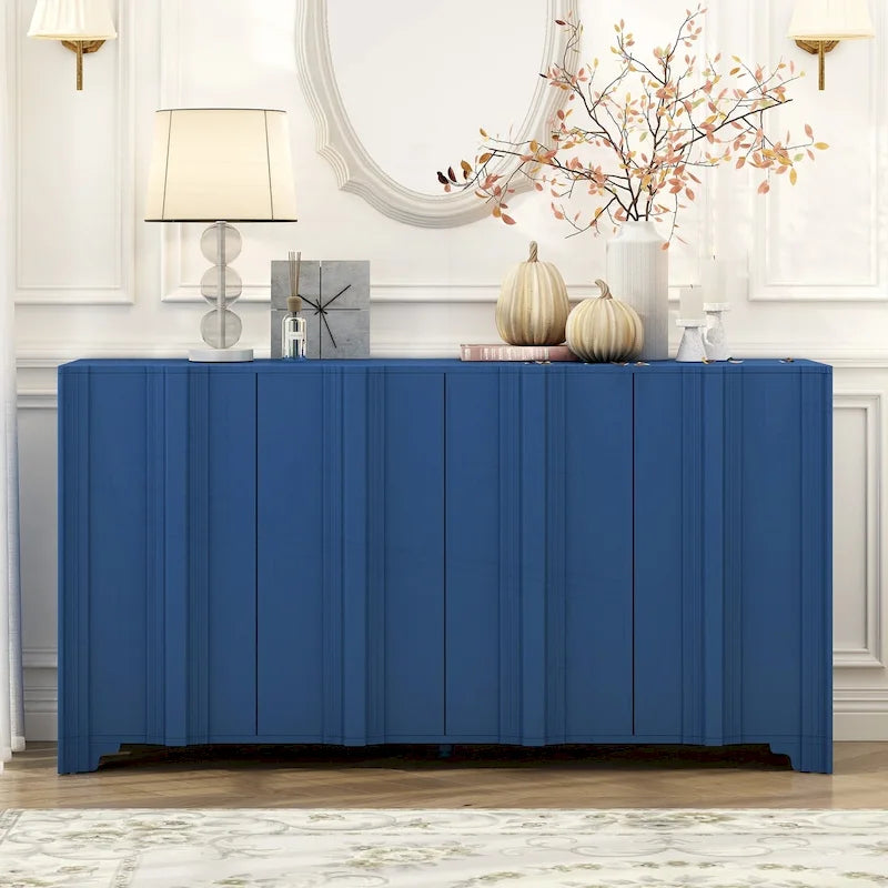 Credenza a 4 ante dal design sofisticato e finemente intarsiato